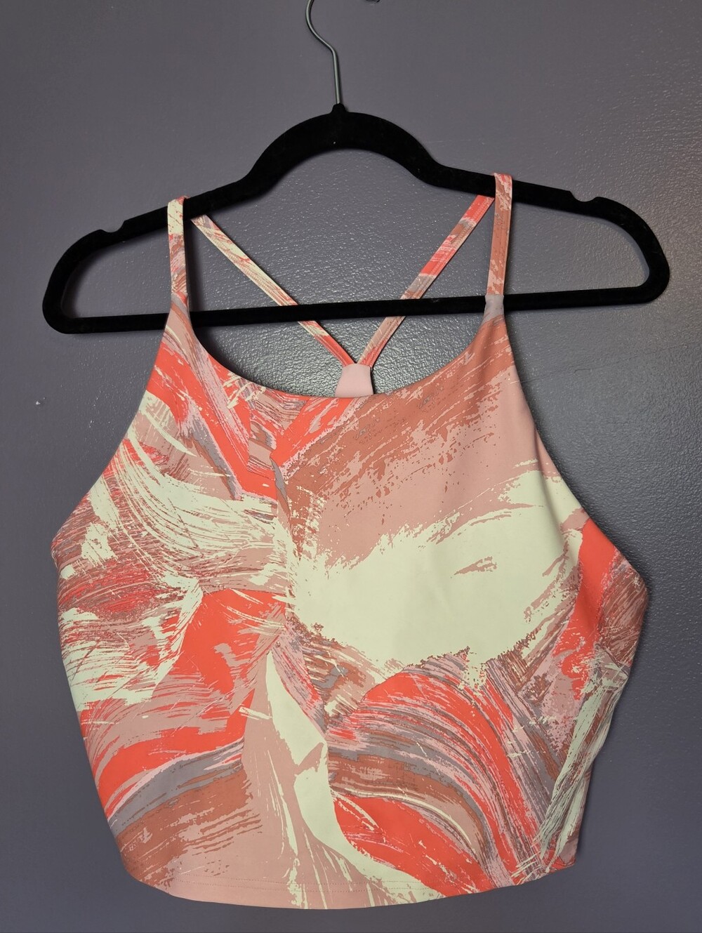 Brushstroke Crop Tank With Built-in Bra